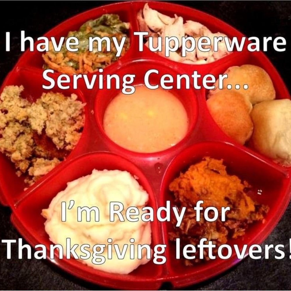 Tupperware Serving Center - Picture 2 of 5
